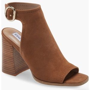 Steve Madden Tangible Sandal - Chestnut